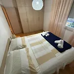 Kates Place Centar