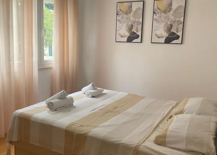 아파트 Kates Place Centar *